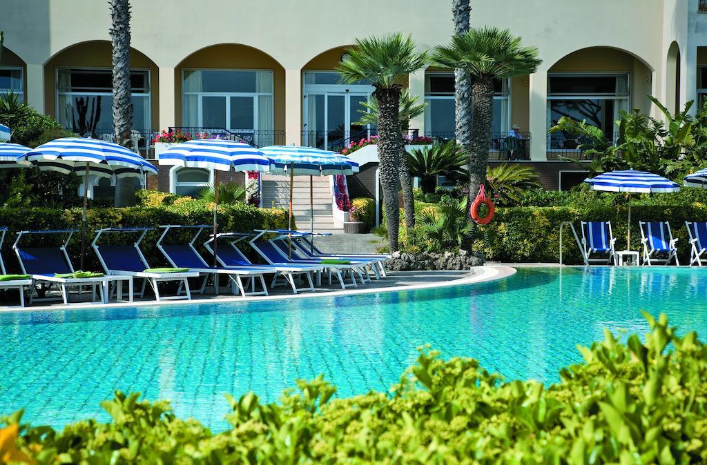 Hotel Terme Alexander อีสเกีย ภายนอก รูปภาพ